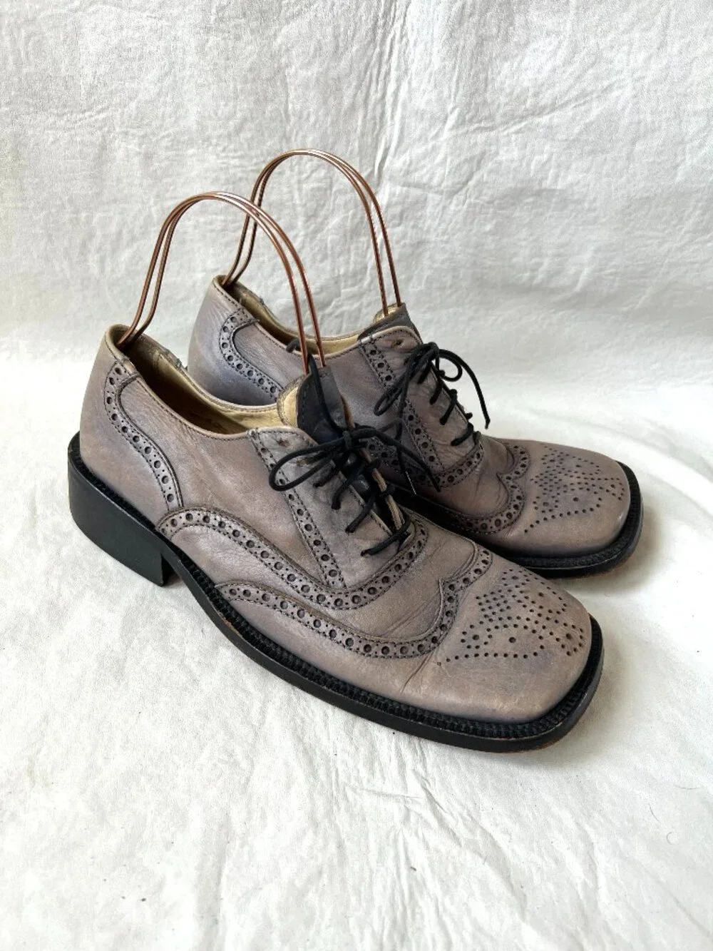 Wingtip shoes blue beige leather square toe mens EU 43 chunky brogues unique